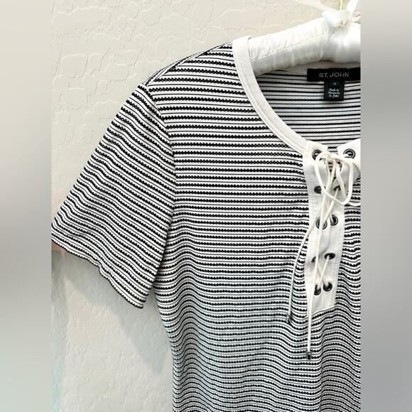 ST JOHN | Sport Black White Stripe Lace-Up Knit Top | Medium - Picture 3 of 8